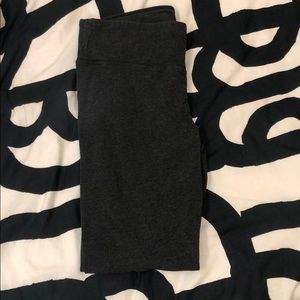 aritzia leggings